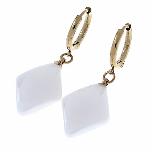 goldene Ohrringe aus Edelstahl