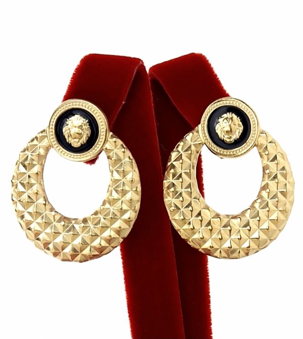 goldene Ohrringe aus Edelstahl