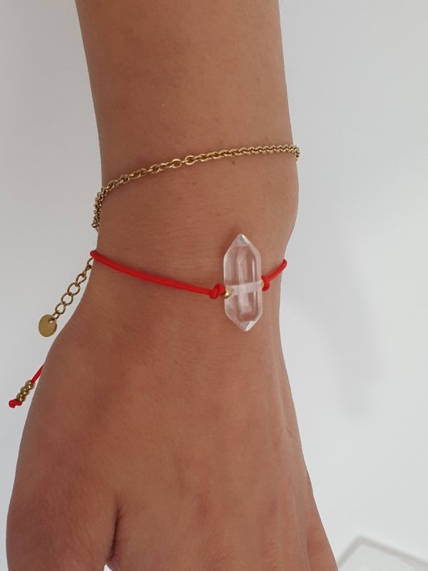 GOLDENES ARMBAND MIT EDELSTAHL