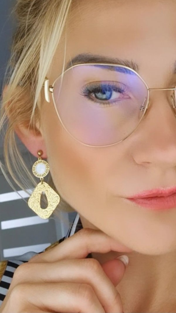 goldene Ohrringe aus Edelstahl