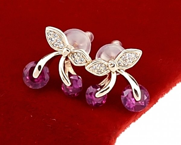 exclusive swarovski gold-plated earrings