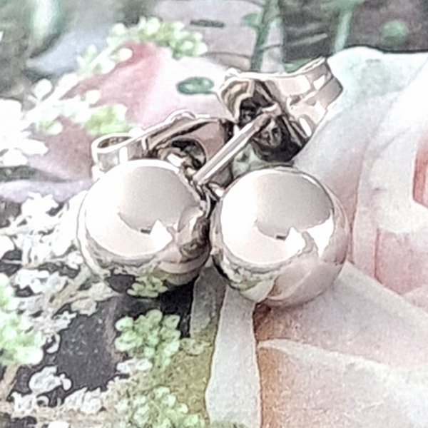 gold plated earrings with exclusive cubic zirconia