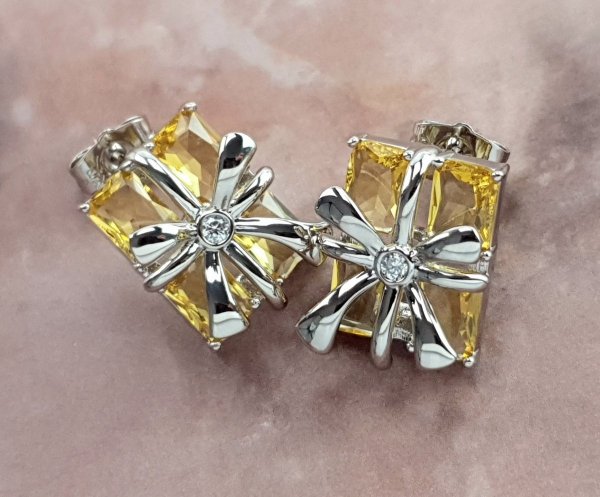gold plated earrings with exclusive cubic zirconia