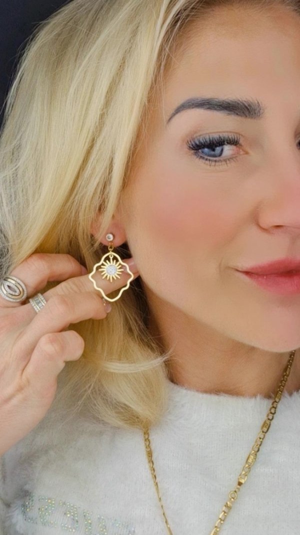 gold earrings made of stainless steel