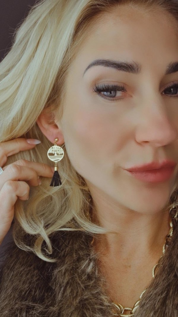 gold earrings made of stainless steel
