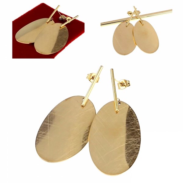 gold earrings made of stainless steel