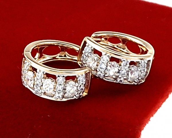 exclusive swarovski gold-plated earrings