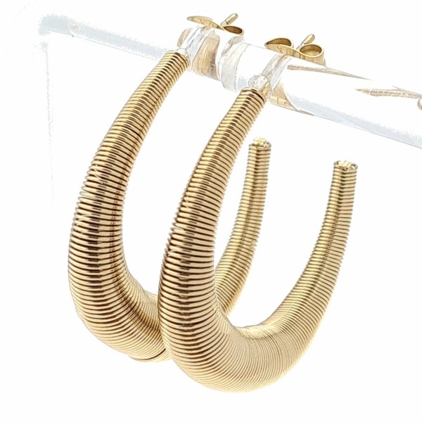 gold earrings made of stainless steel