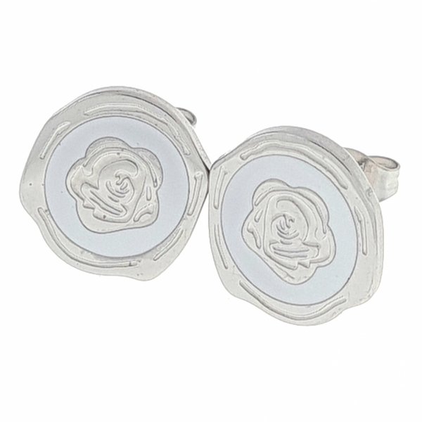 gold earrings made of stainless steel