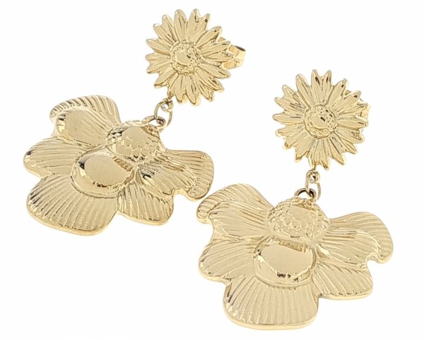 gold earrings made of stainless steel