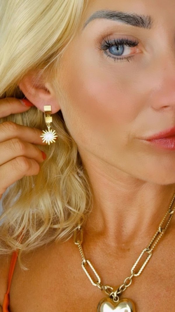 gold earrings made of stainless steel