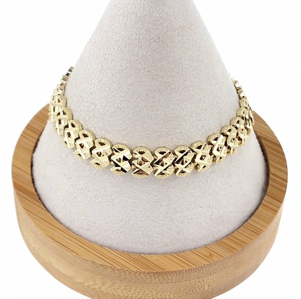 gold bracelet for a gold-plated leg