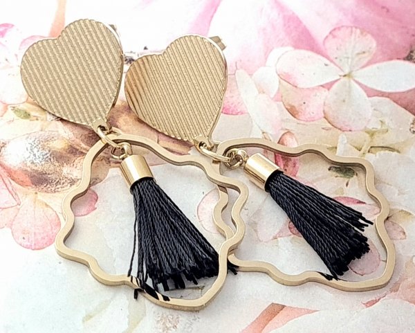 gold earrings made of stainless steel
