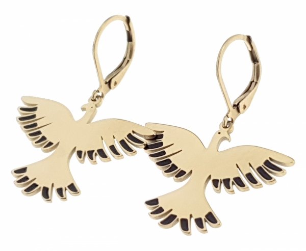 gold earrings made of stainless steel