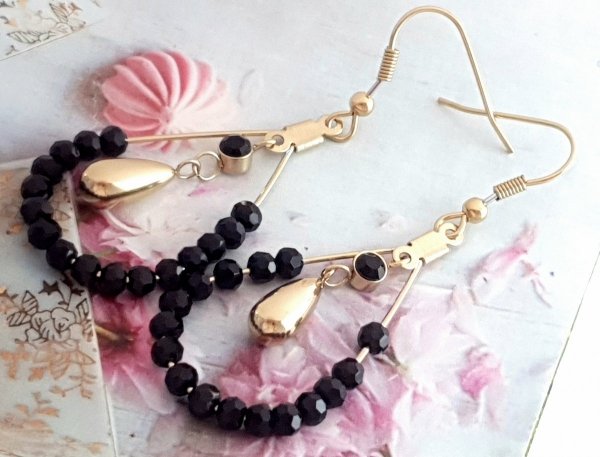 gold earrings made of stainless steel