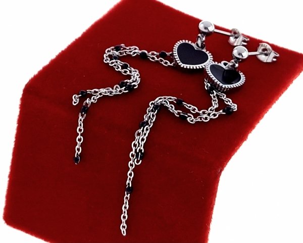 gold earrings made of stainless steel