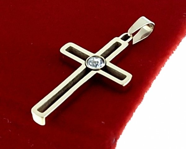 gold pendant stainless steel