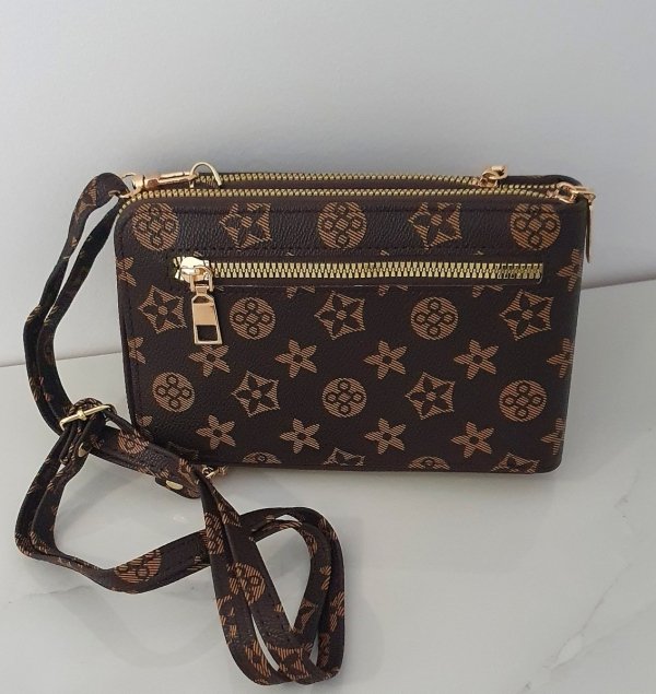 women's kidney bag, burgundy