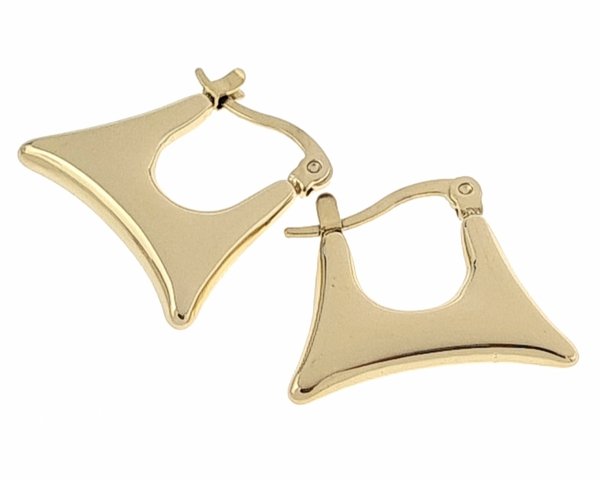 gold earrings made of stainless steel