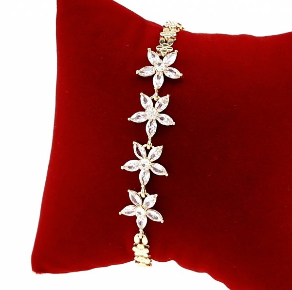 gold bracelet for a gold-plated leg
