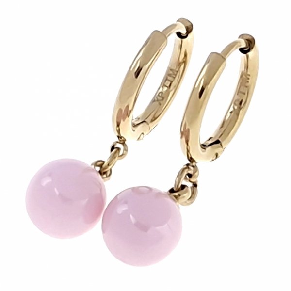 gold earrings made of stainless steel