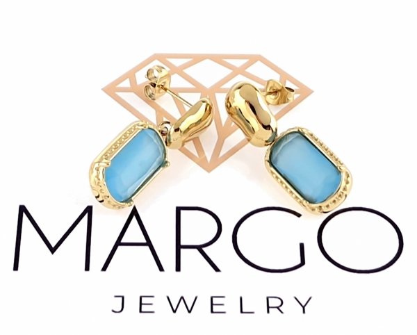gold earrings made of stainless steel
