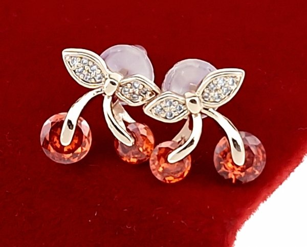 exclusive swarovski gold-plated earrings