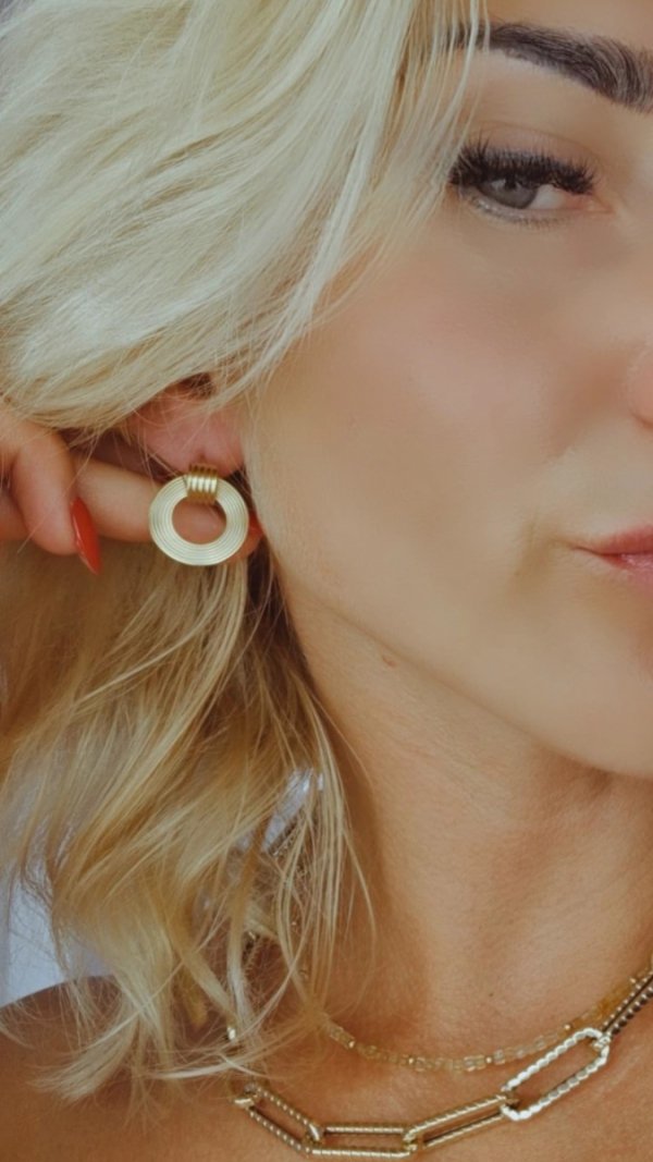 gold earrings made of stainless steel