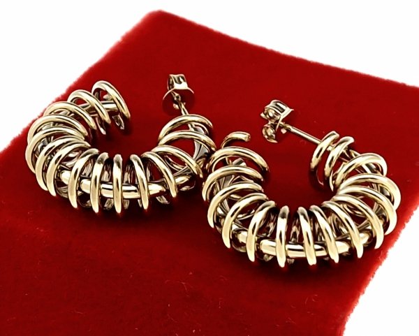 gold earrings made of stainless steel