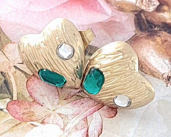 gold earrings made of stainless steel