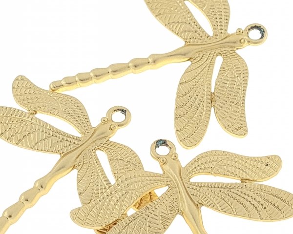 gold pendant stainless steel