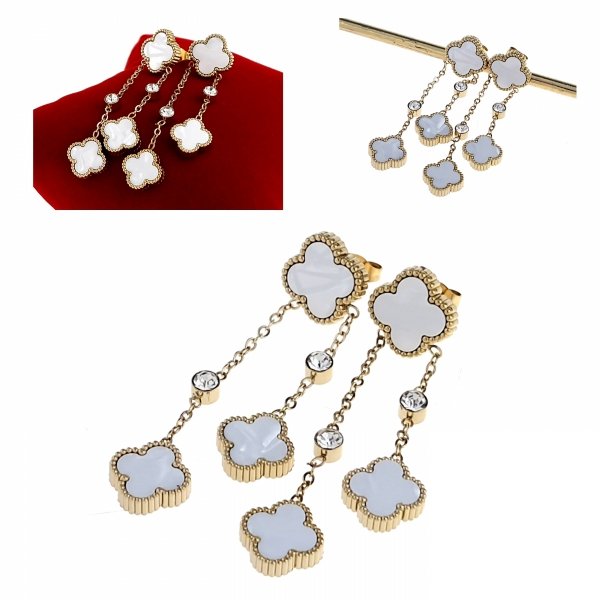 gold earrings made of stainless steel