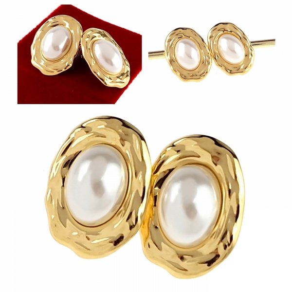 gold earrings made of stainless steel