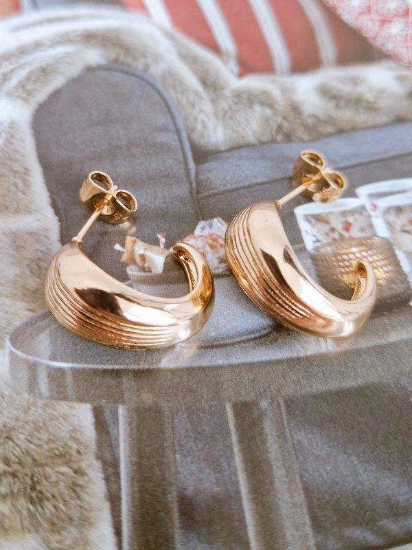 gold plated earrings with exclusive cubic zirconia