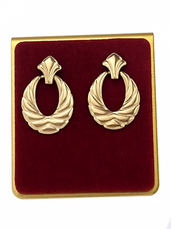 gold earrings made of stainless steel