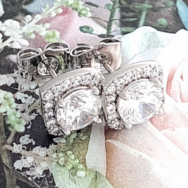 4140 Srebrne kolczyki cyrkonie pozłacane 18k Xuping wtyczki