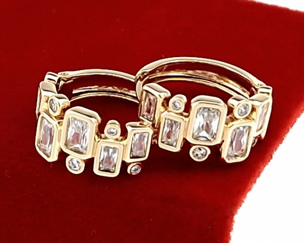 2470 Złote kolczyki pozłacane cyrkonie 18k Xuping wiszące 