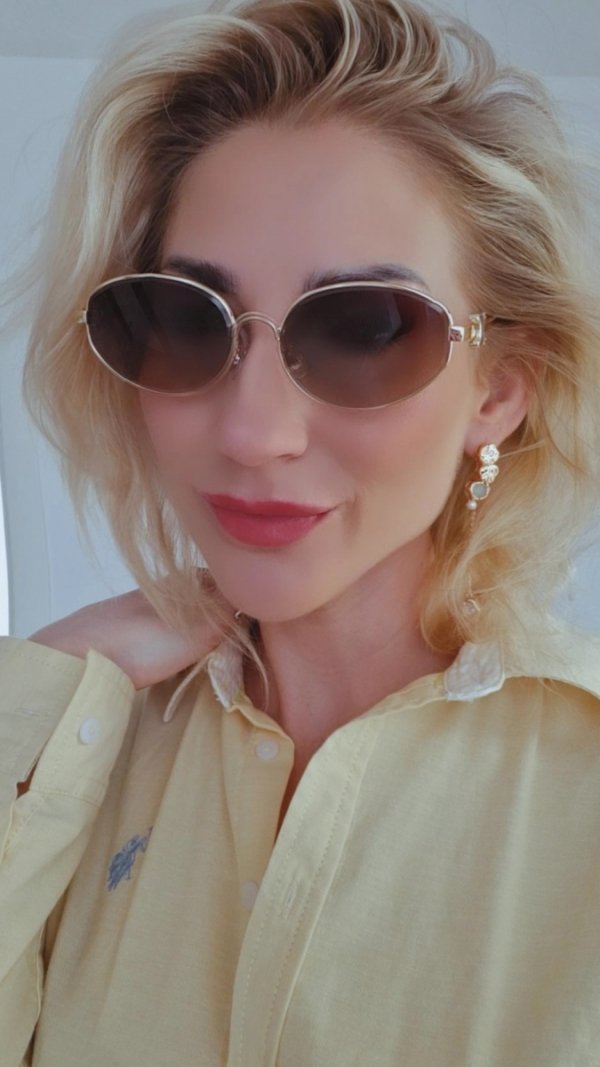 ok118 Damskie okulary przeciwsłoneczne muchy ozdobne UV400