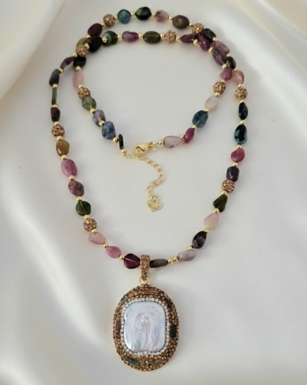 2819b Naszyjnik mix kamieni 60+5cm pozłacany 14k 