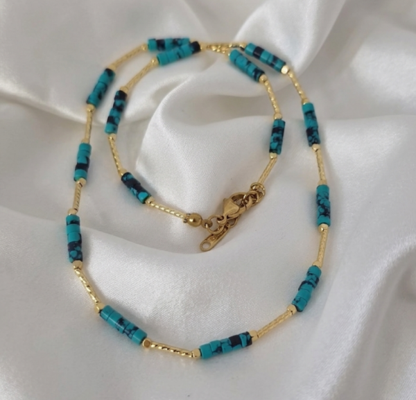 1575 Złoty łańcuszek kamień naturalny 40+5cm stal chirurgiczna nierdzewna 