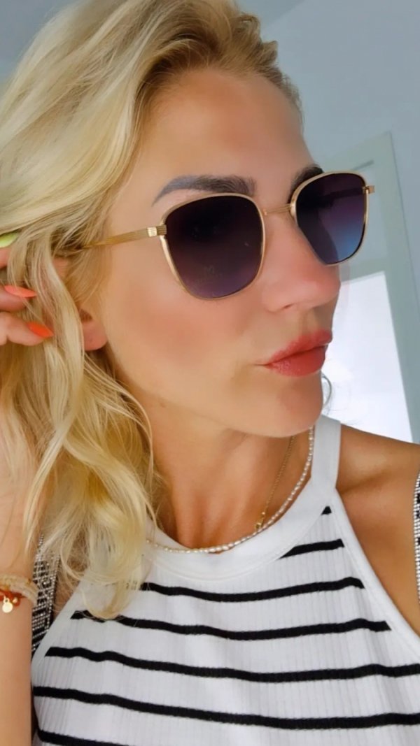 3526 Damskie okulary przeciwsłoneczne muchy ozdobne UV400