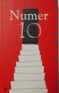 Sue Townsend • Numer 10
