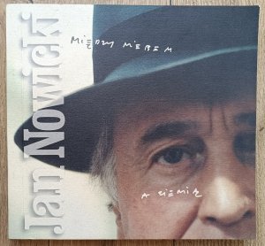 Jan Nowicki • Między niebem a ziemią. Korespondencja z Piotrem Skrzyneckim