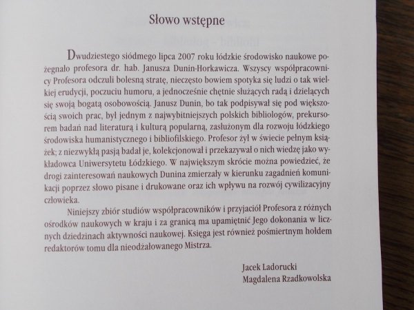 Pasja książki • Studia poświęcone pamięci profesora Janusza Dunina