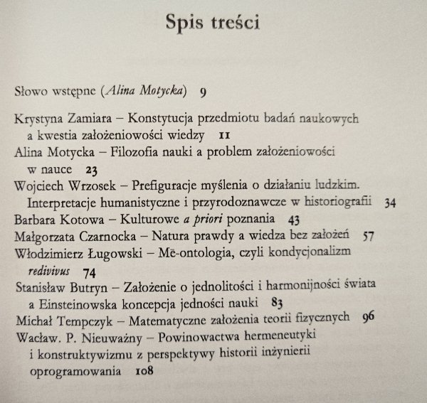 Wiedza a założeniowość [Einstein, fizyka, hermeneutyka]