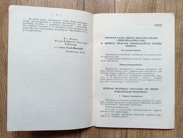 Program nauczania obrony przeciwlotniczej i przeciwgazowej (OPL) w męskich szkołach przemysłowych stopnia niższego