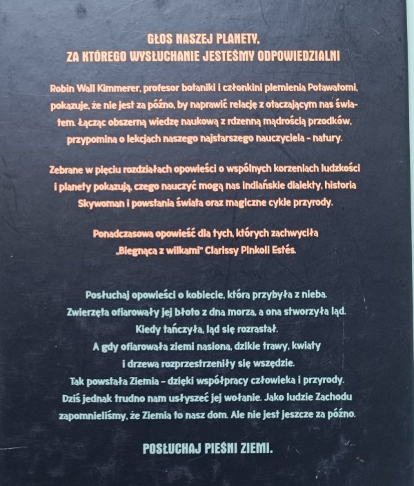 Robin Wall Kimmerer Pieśń Ziemi. Rdzenna mądrość, wiedza naukowa i lekcje płynące z natury