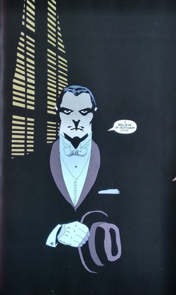 Loeb Jeph • Batman: The Long Halloween. Deluxe Edition