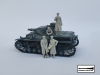 Ardennes Miniature 35044 GERMAN PANZER COMM. AND CREWMAN WW2 1/35