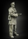 Panzer Art FI35-061 Waffen-SS Anorakanzug officer No.2 1/35